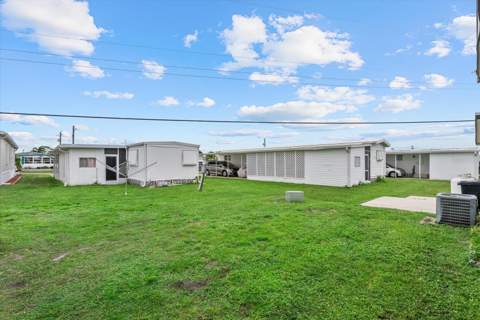 225 Blackburn Boulevard, North Port FL - photo 17 of 35