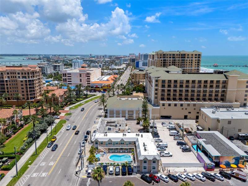 2 bedroom Condo - Hotel at 530 Mandalay Avenue #106, La Sal Motel Condo, Clearwater Beach — photo 2