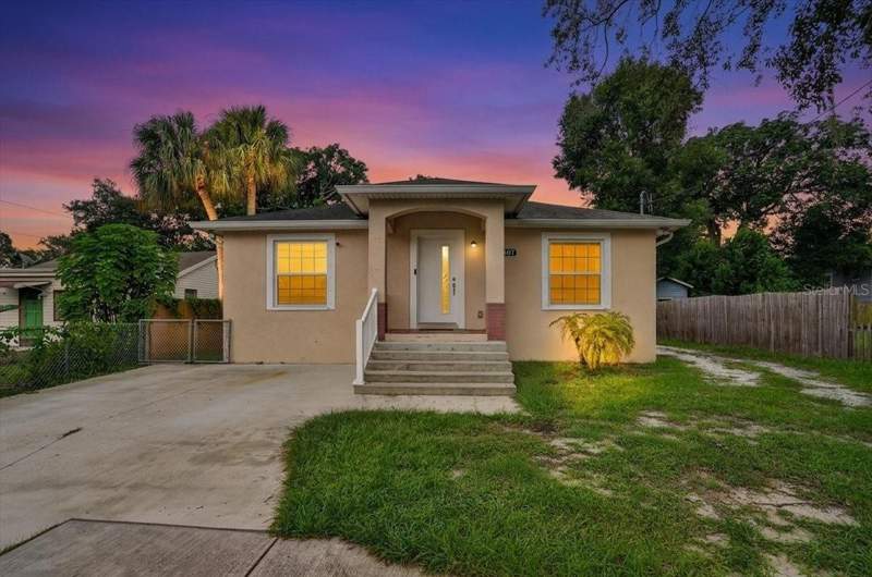 1607 E LINEBAUGH AVENUE home for sale in Tampa Overlook