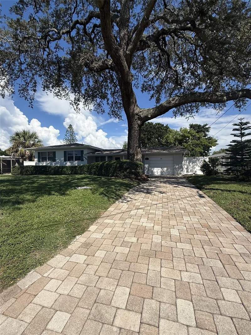 3 bedroom Single Family Residence at 6940 Exeter Park Place, Covington Park, Apollo Beach — photo 3