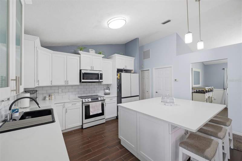 4 bedroom Single Family Residence at 3351 SE 55th Court, Indian Pines 1st Add, Ocala — photo 5