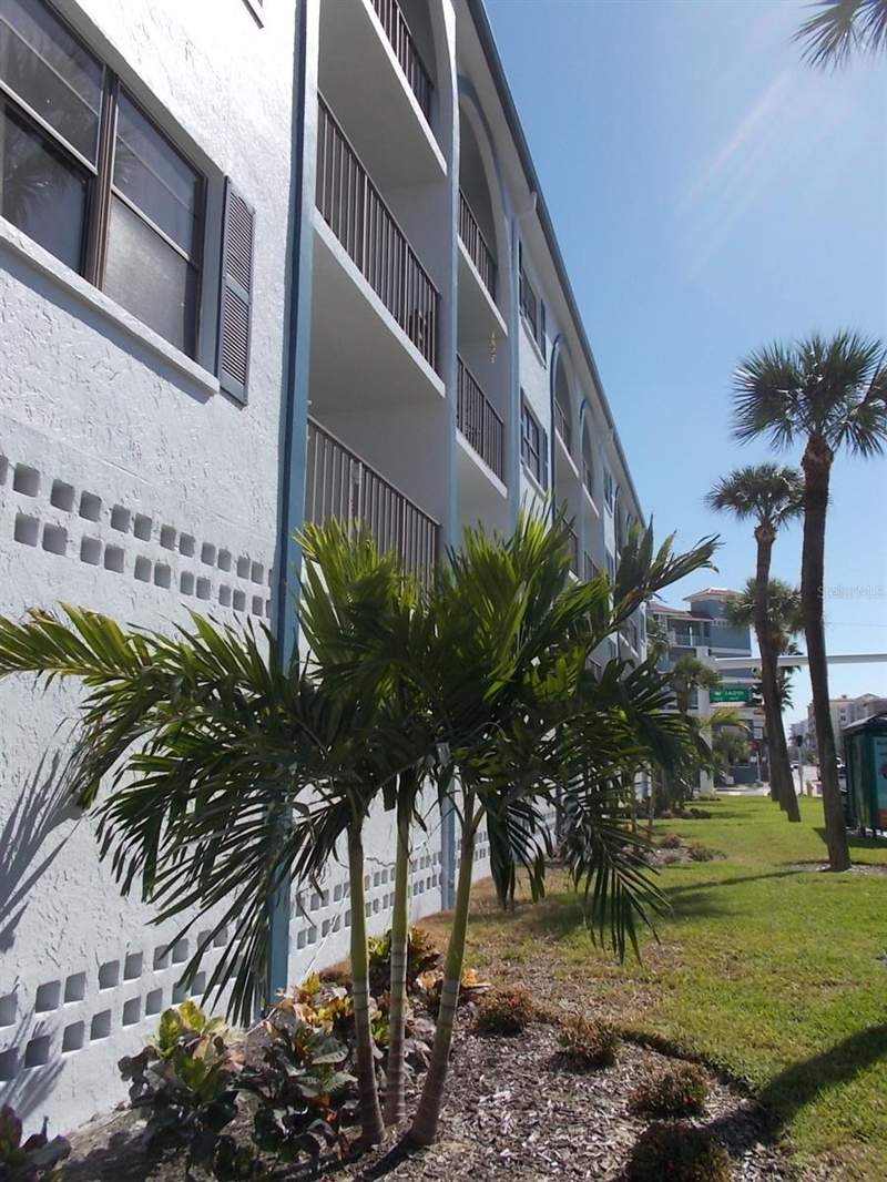 1 bedroom Condominium at 14001 Gulf Boulevard #407, Madeira Place Condo, Madeira Beach — photo 3