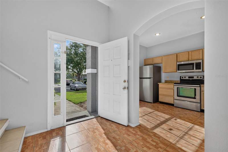 3 bedroom Townhouse at 13304 Summerton Drive, Summerfield, Orlando — photo 5