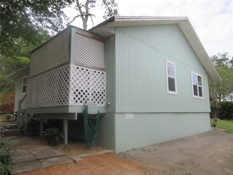 2 bedroom Single Family Residence at 5949 SE 164th Court, Woods & Lakes, Ocklawaha — photo 4