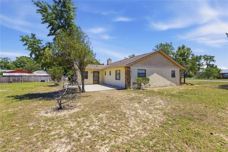 3 bedroom Single Family Residence at 3051 SW 98th Street Road, Leighton Estate, Ocala — photo 4