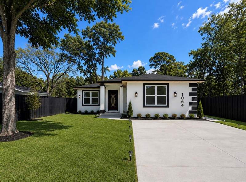 1064 MONROE AVENUE home for sale in Masaryktown