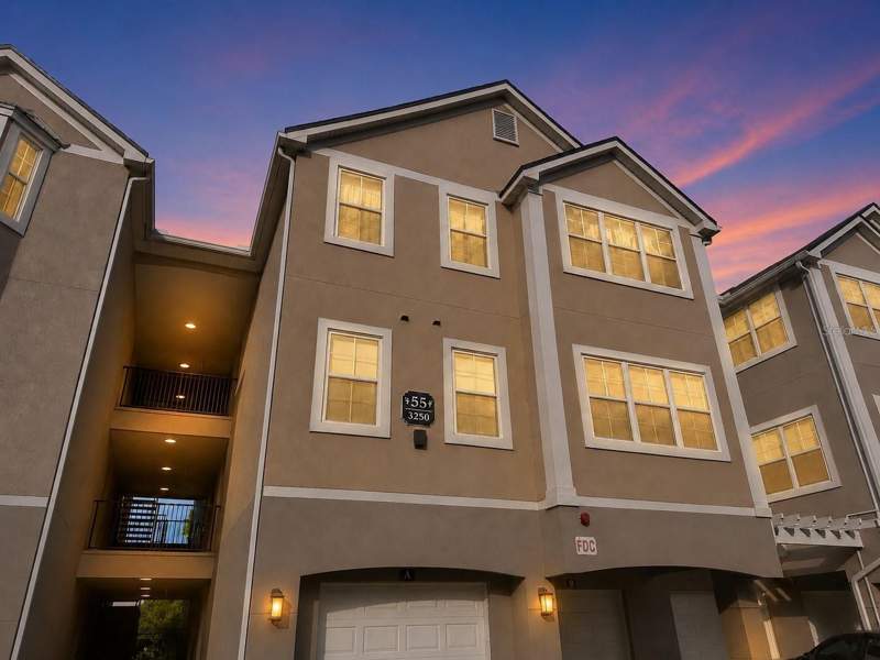 3250 CORONA VILLAGE WAY #206 home for sale in Hamptons At Metrowest