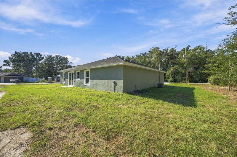 3 bedroom Single Family Residence at 26 Locust Run Circle, Silver Springs Shores Unit 34, Ocala — photo 5