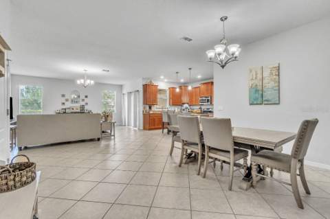 3256 Rodrick Circle, Orlando FL - photo 11 of 37