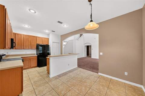 2838 Sweetspire Cir, Kissimmee FL - photo 22 of 58