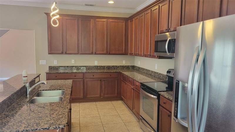 4 bedroom Townhouse at 1443 Hillview Lane, Beckett Way Twnhms, Tarpon Springs — photo 5