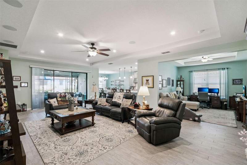 4 bedroom Single Family Residence at 3904 Redfin Place, Bellalago Ph 4K, Kissimmee — photo 5