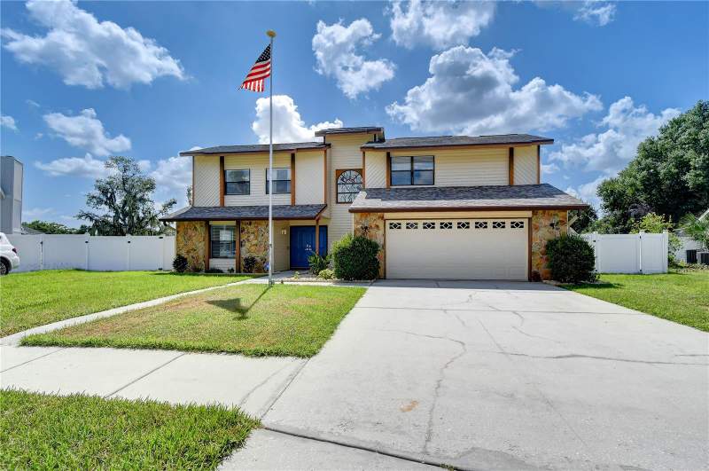 1224 RAINBROOK CIRCLE home for sale in Bloomingdale