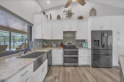 660 Gillespie Street, Englewood FL - photo 12 of 38