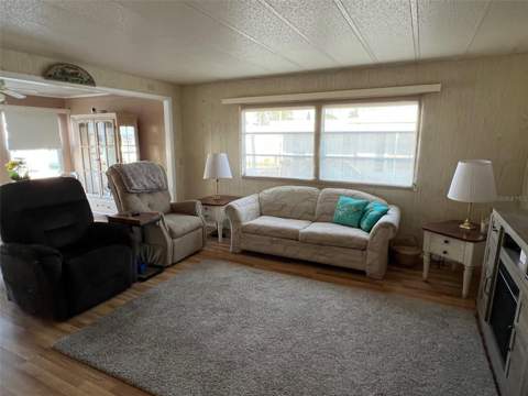 220 Royal Palm Circle, Largo FL - photo 10 of 29