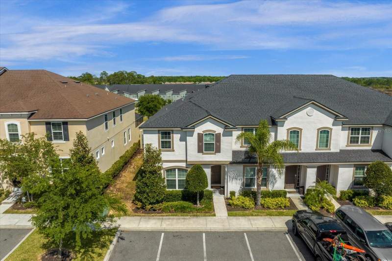 5 bedroom Townhouse at 1555 Carey Palm Circle, Solara Resort, Kissimmee — photo 2
