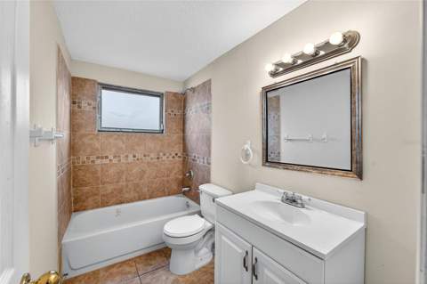 10841 Piccadilly Road, Port Richey FL - photo 21 of 38