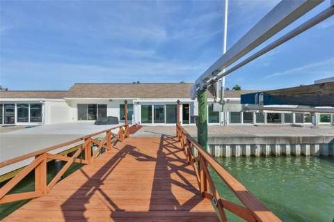 574 Boca Ciega Point Boulevard #2205, St Petersburg FL - photo 19 of 27