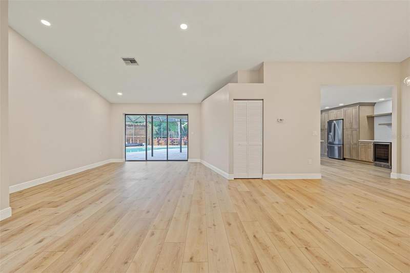 5 bedroom Single Family Residence at 613 Severs Landing, Severs Landing Ph I, Palm Harbor — photo 4