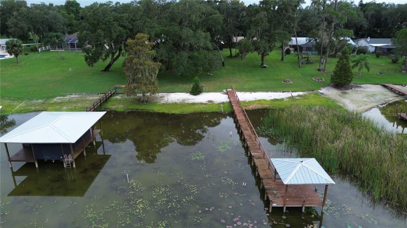 4 bedroom Single Family Residence at 1020 W Lake Hamilton Drive, Pollard Shores, Winter Haven — photo 3