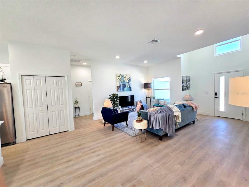 4 bedroom Single Family Residence at 2523 SW 153rd Place Road, Marion Oaks 03, Ocala — photo 2