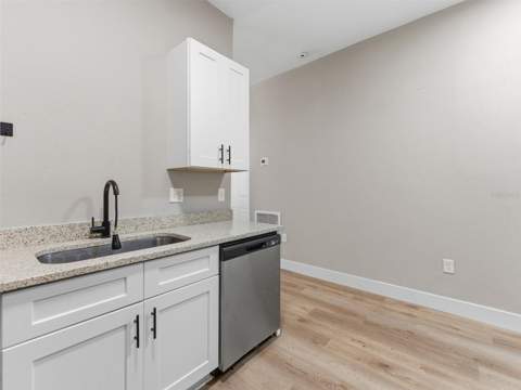 1740 W Cherry Street, Tampa FL - photo 6 of 6