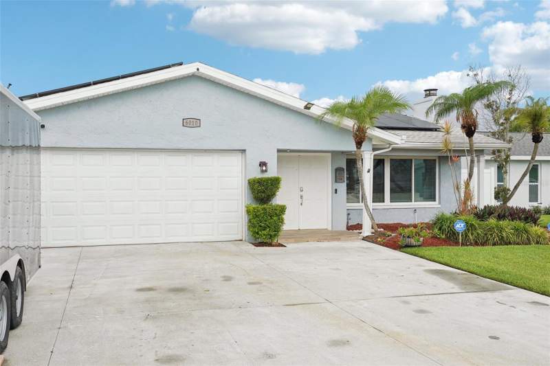 3 bedroom Single Family Residence at 6010 Bayou Grande Boulevard, Shore Acres Bayou Grande Sec, St Petersburg — photo 2