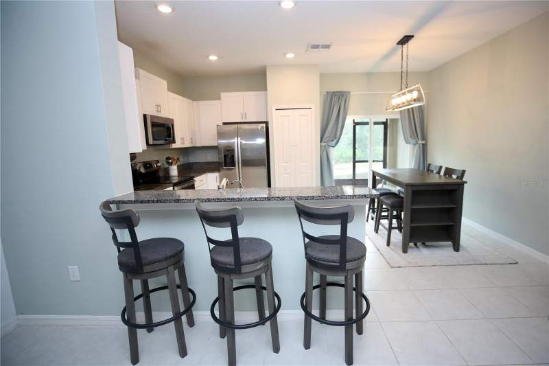 3 bedroom Townhouse at 17620 Nectar Flume Drive, Angeline Ph 3A, Land O Lakes — photo 4