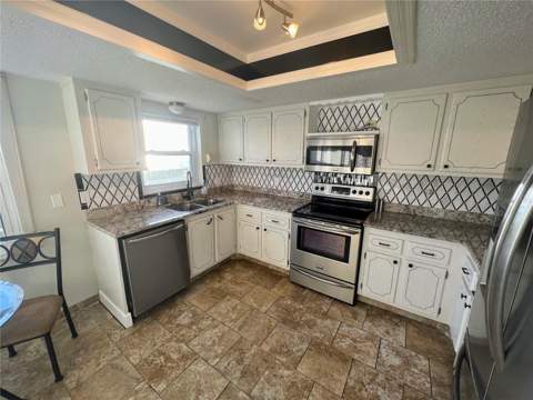 9 Haig Place #101, Dunedin FL - photo 6 of 18