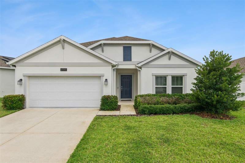 4 bedroom Single Family Residence at 6941 Dilly Lake Avenue, Trinity Lakes Ph 1, Groveland — photo 2
