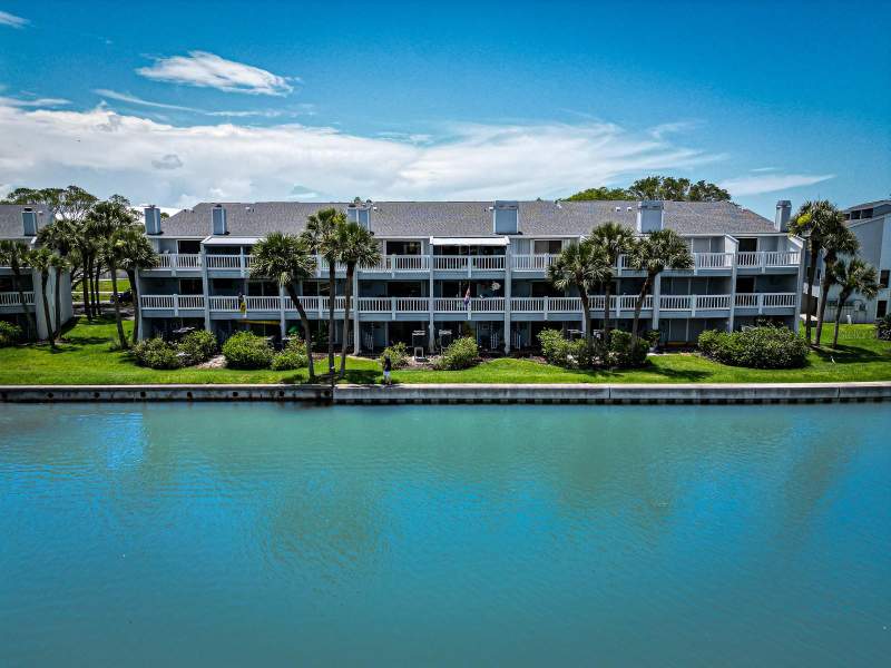 Capri Harbor Condo