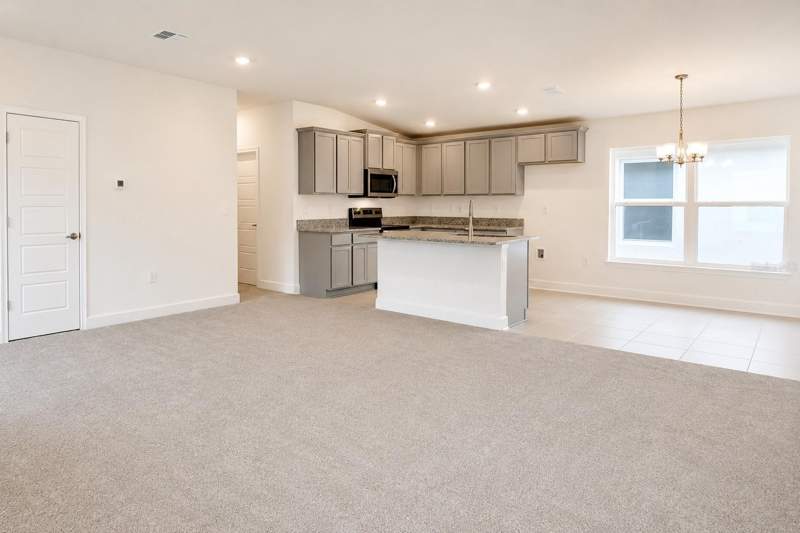 3 bedroom Single Family Residence at 7563 Bent Tree Loop, Harmony Central Ph 2, St Cloud — photo 4