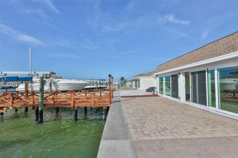 574 Boca Ciega Point Boulevard #2205, St Petersburg FL - photo 18 of 27