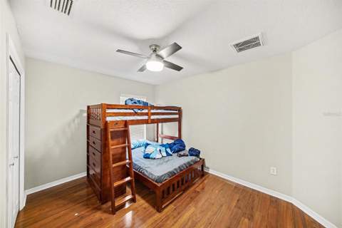 215 Fern Gulley Drive, Seffner FL - photo 8 of 14