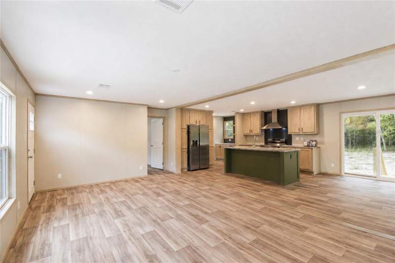 3 bedroom Manufactured Home at 5235 SW 161st Ct Road, Westwood Acres South, Ocala — photo 5