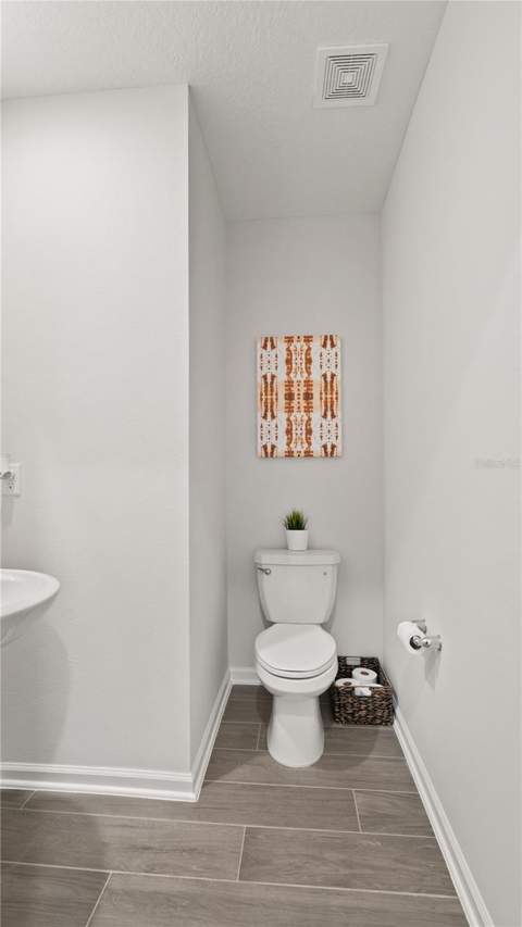6571 Eastwood Cross Drive, Orlando FL - photo 11 of 37