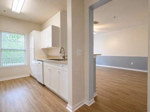 3589 Conroy Road #1023, Orlando FL - photo 6 of 16