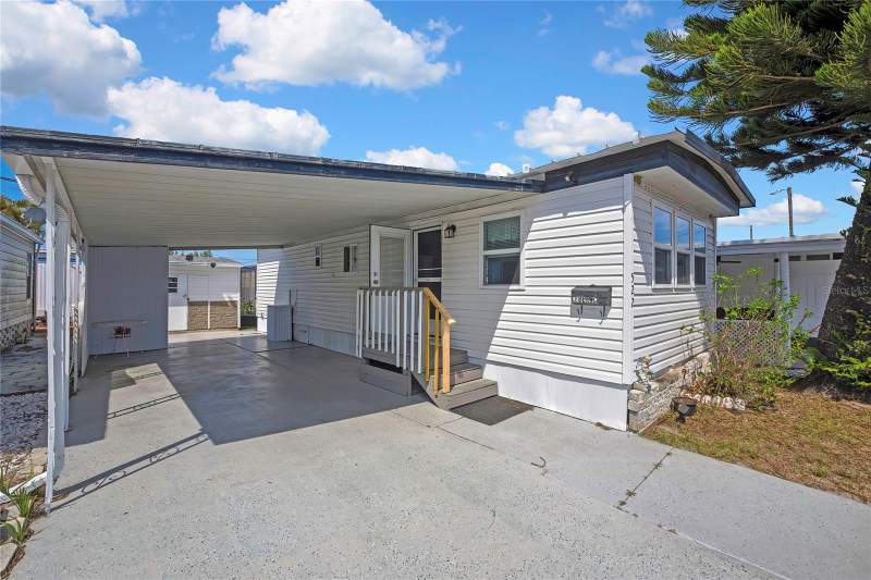 1 bedroom Mobile Home at 770 32nd Avenue #522, Wilders Mobile Home Park Unrec, St Petersburg — photo 2