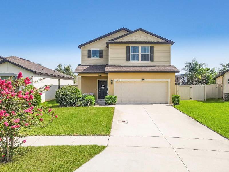 1833 CAYMAN COVE CIRCLE home for sale in Eagle Meadow