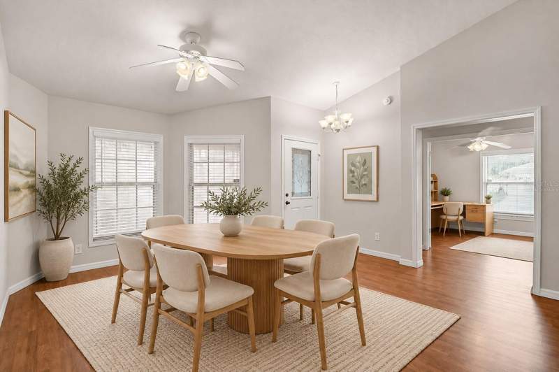 4 bedroom Single Family Residence at 4240 Malickson Drive, Kingsfield Ph V, Parrish — photo 4