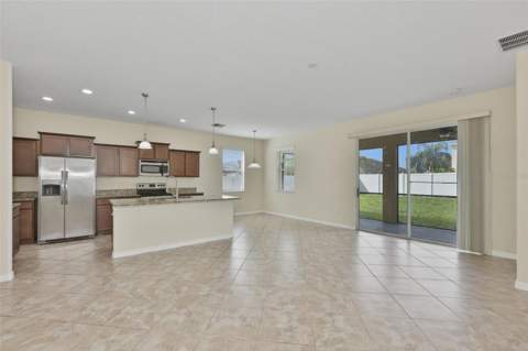 10811 Kirkwall Port Drive, Wimauma FL - photo 11 of 76