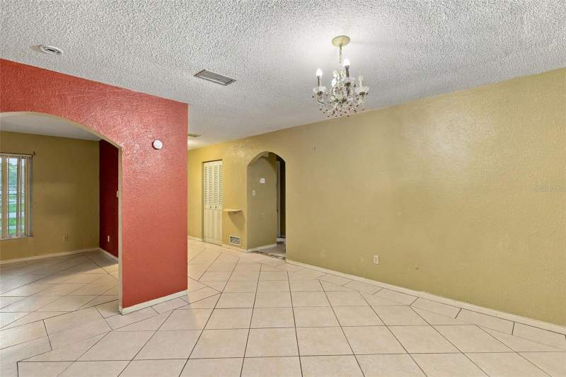2 bedroom Single Family Residence at 1115 Eagles Nest Avenue, Deltona Lakes Unit 10 In 25 & 36 18 30, Deltona — photo 3