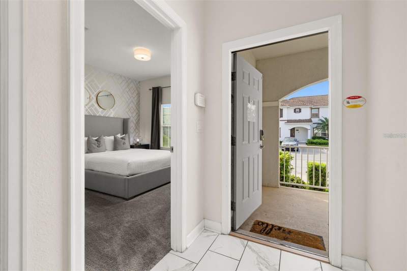 5 bedroom Townhouse at 4825 Memories Lane, Storey Lake Ph 3, Kissimmee — photo 4