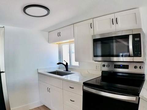 10315 Cortez Road #67-2, Bradenton FL - photo 8 of 32