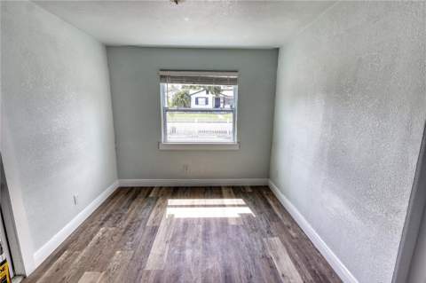 116 44th Street, St Petersburg FL - photo 13 of 67