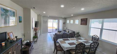 1823 Spring Shower Cir, Kissimmee FL - photo 7 of 38
