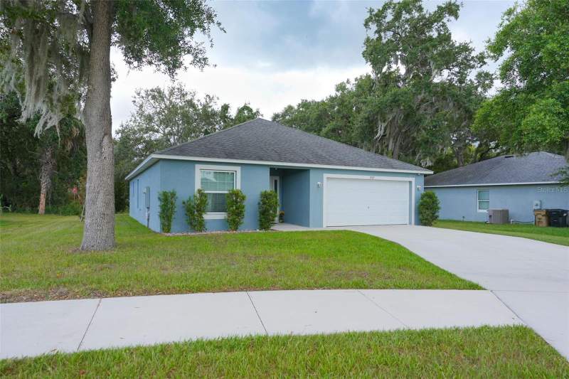 3 bedroom Single Family Residence at 1537 BAYWOOD VILLAGE COURT, BAYWOOD FOREST SUB, MOUNT DORA — photo 1