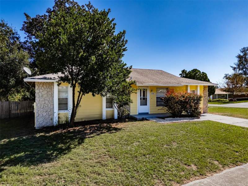 3 bedroom Single Family Residence at 3318 King William Circle, Kingsway Downs Unit One, Seffner — photo 3