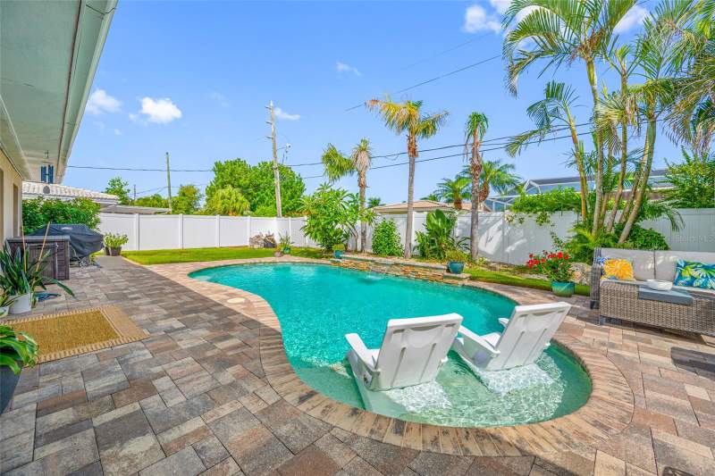 3 bedroom Single Family Residence at 14921 Sovereign Drive, Imperial Point Unit 4A, Largo — photo 3