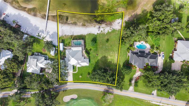 4 bedroom Single Family Residence at 1425 Lake Lotela Drive, Pinecrest Lakes Rep, Avon Park — photo 3